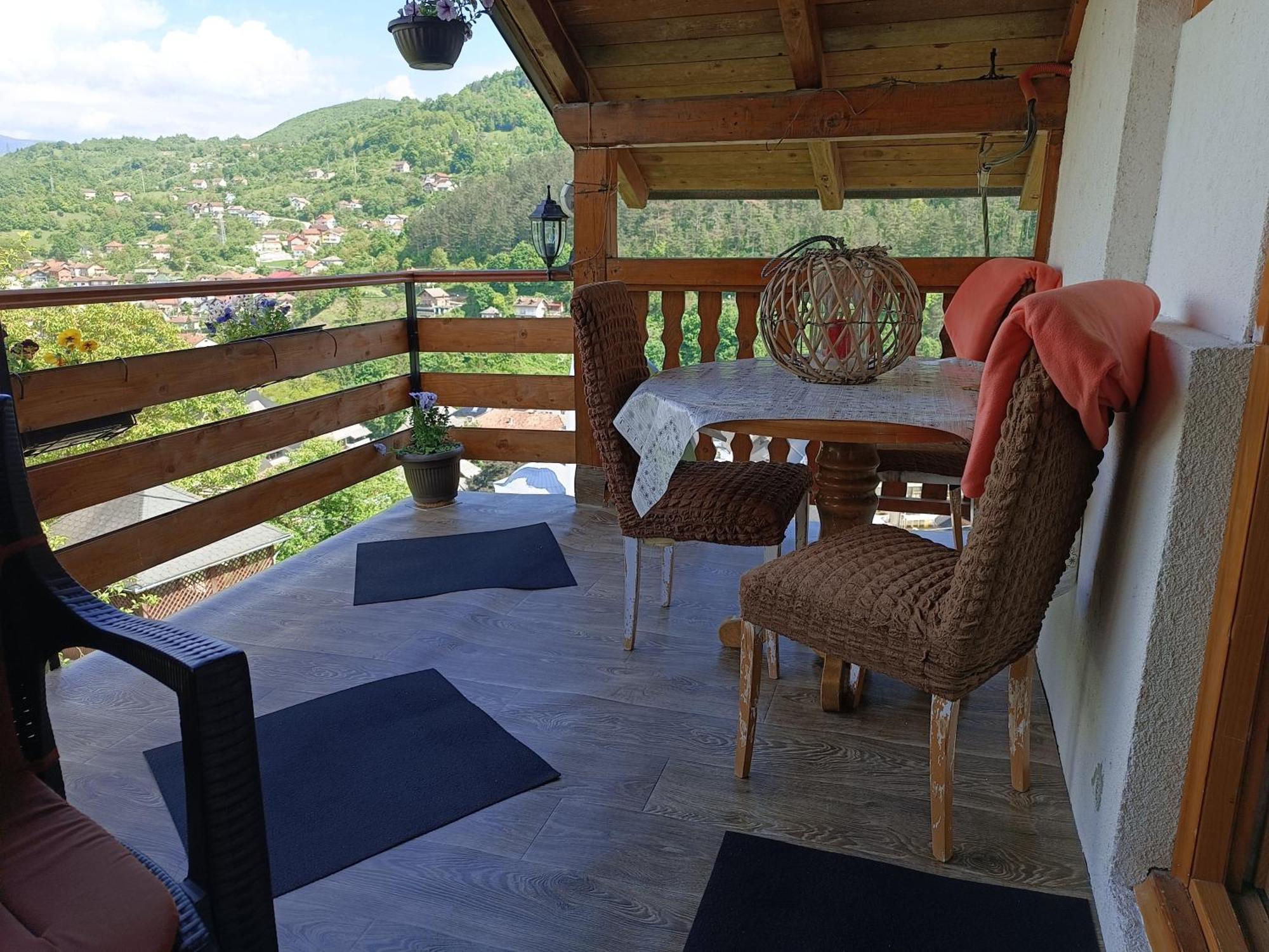 Privatni Smjestaj Kurtalija Hotel Яйце Екстериор снимка